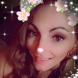 Meet your Posher, Elicia